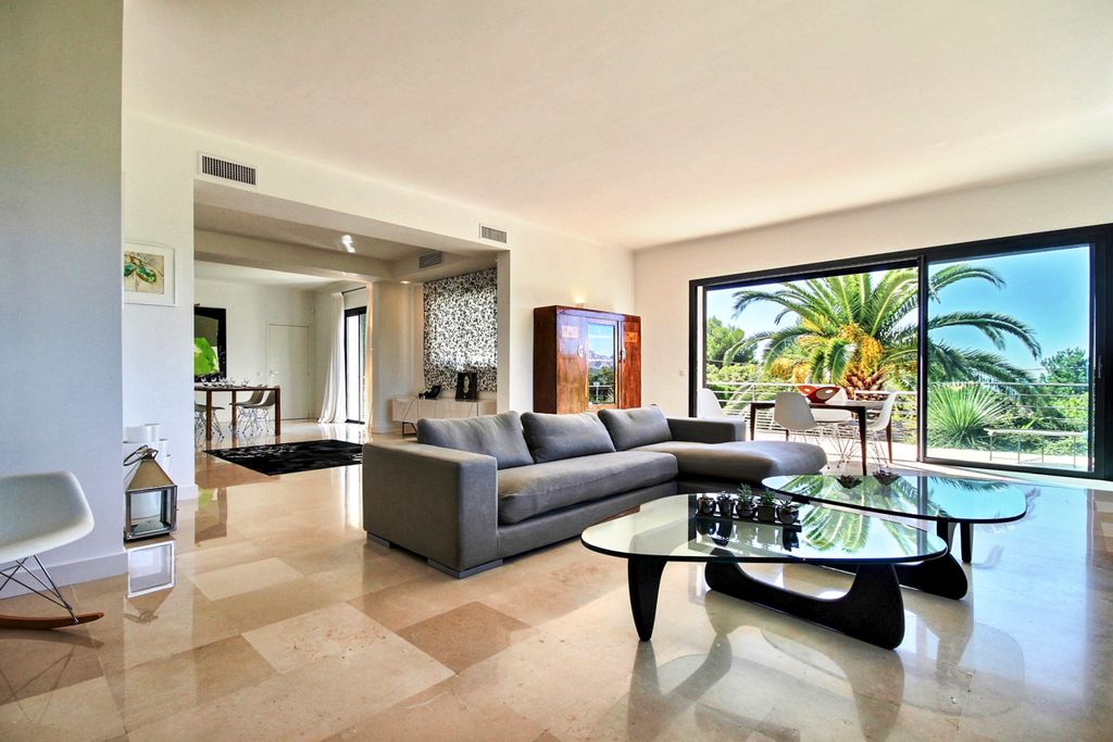 Maison Eau Douce Provence Olivers Travels 3