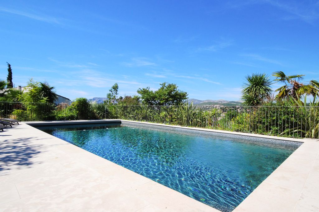 Maison Eau Douce Provence Olivers Travels 1