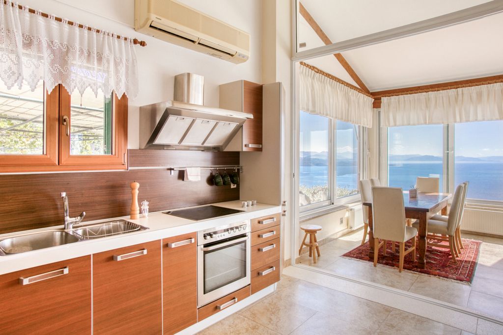 Theodore Lodge Corfu Olivers Traves 3