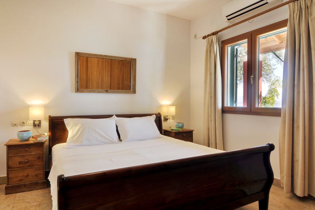 Theodore Lodge Corfu Olivers Traves 4