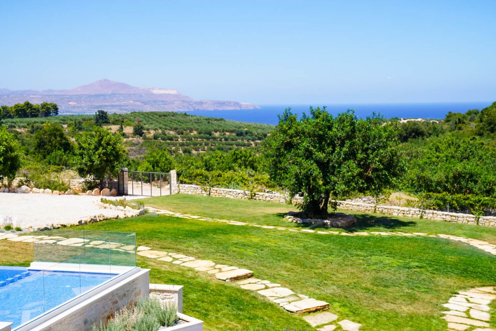 Vila Armenoi Crete Greece OliversTravels 3