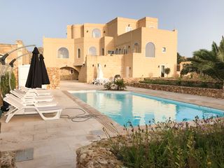 Farmhouse Anna Malta Olivers Travels1