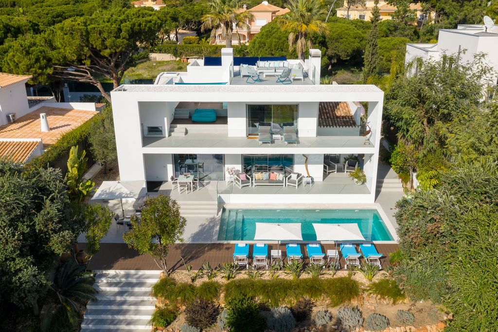 Deluxe Ancao Portugal OliversTravels 2