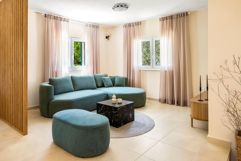 Villa Raika Dalmatia Coast OliversTravels 4