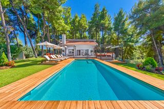 Villa Pinewood Corfu Olivers Travels 1