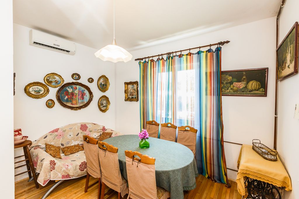 Villa Lyubov Dalmatia Olivers Travels 3