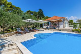 Villa Lyubov Dalmatia Olivers Travels 1